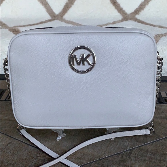 MICHAEL KORS FULTON LG EW CROSSBODY - Picture 8 of 16